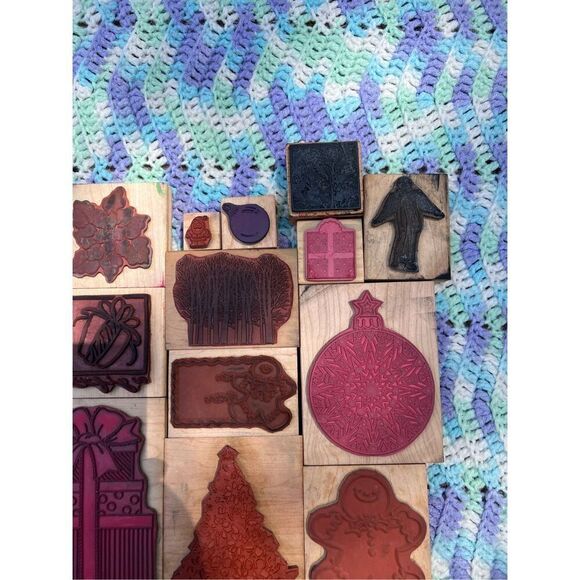 Vintage Rubber Christmas Stamp Lot of 13 - Picture 9 of 12